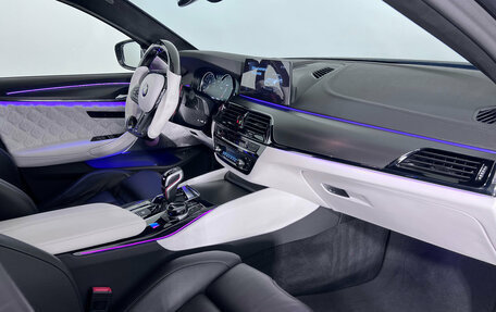 BMW M5, 2018 год, 6 350 000 рублей, 11 фотография