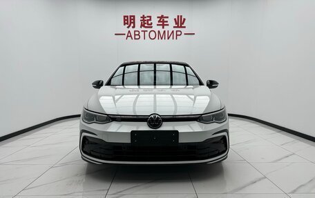Volkswagen Golf VIII, 2022 год, 1 937 000 рублей, 1 фотография