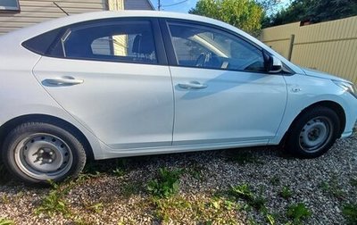 Hyundai Solaris II рестайлинг, 2021 год, 1 900 000 рублей, 1 фотография