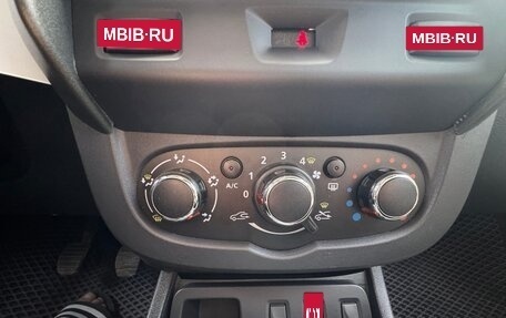 Renault Duster I рестайлинг, 2016 год, 1 020 000 рублей, 20 фотография