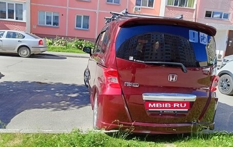 Honda Freed I, 2010 год, 1 100 000 рублей, 2 фотография