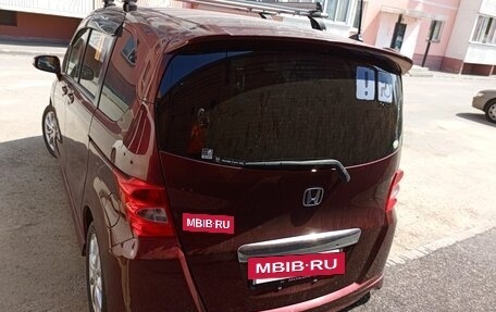 Honda Freed I, 2010 год, 1 100 000 рублей, 6 фотография