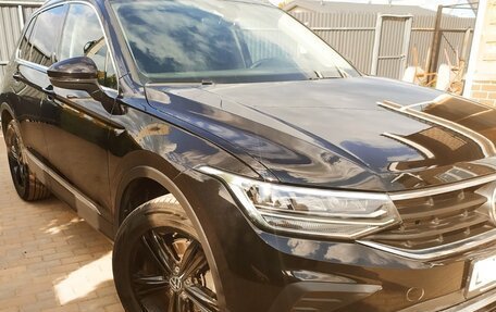 Volkswagen Tiguan II, 2022 год, 3 200 000 рублей, 7 фотография