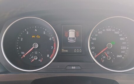 Volkswagen Tiguan II, 2022 год, 3 200 000 рублей, 18 фотография