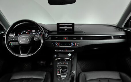 Audi A4, 2017 год, 2 199 000 рублей, 12 фотография