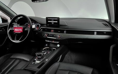 Audi A4, 2017 год, 2 199 000 рублей, 13 фотография