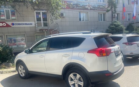 Toyota RAV4, 2014 год, 1 900 000 рублей, 2 фотография