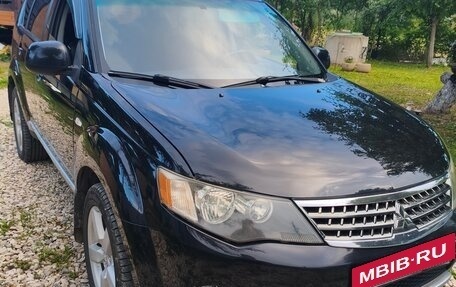 Mitsubishi Outlander III рестайлинг 3, 2008 год, 820 000 рублей, 2 фотография
