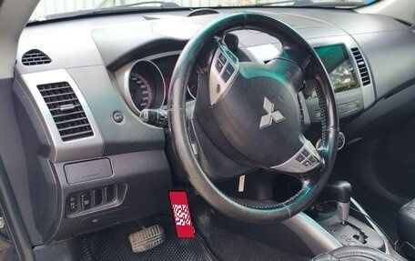 Mitsubishi Outlander III рестайлинг 3, 2008 год, 820 000 рублей, 6 фотография