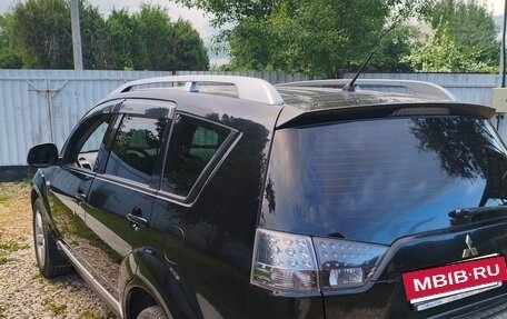 Mitsubishi Outlander III рестайлинг 3, 2008 год, 820 000 рублей, 4 фотография
