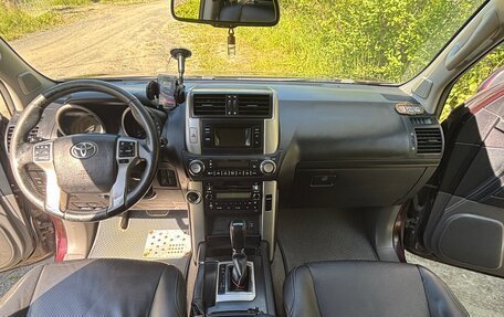 Toyota Land Cruiser Prado 150 рестайлинг 2, 2012 год, 2 500 000 рублей, 10 фотография