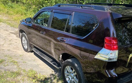 Toyota Land Cruiser Prado 150 рестайлинг 2, 2012 год, 2 500 000 рублей, 2 фотография