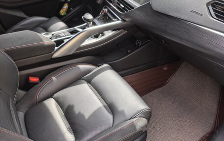 Geely Tugella FY11, 2022 год, 2 700 000 рублей, 11 фотография