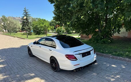 Mercedes-Benz E-Класс AMG, 2018 год, 6 200 000 рублей, 4 фотография