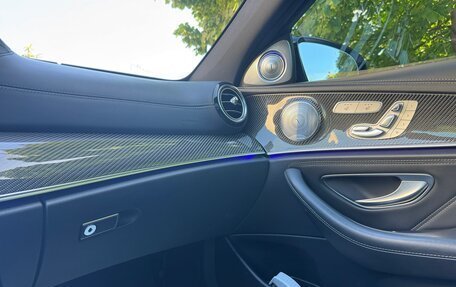 Mercedes-Benz E-Класс AMG, 2018 год, 6 200 000 рублей, 33 фотография