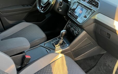 Volkswagen Tiguan II, 2017 год, 1 799 000 рублей, 8 фотография