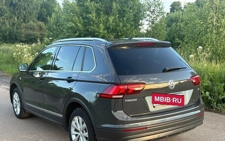 Volkswagen Tiguan II, 2017 год, 1 799 000 рублей, 5 фотография