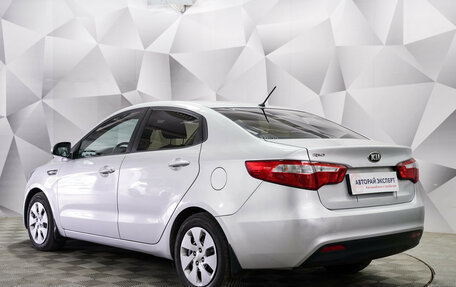 KIA Rio III рестайлинг, 2014 год, 880 000 рублей, 2 фотография