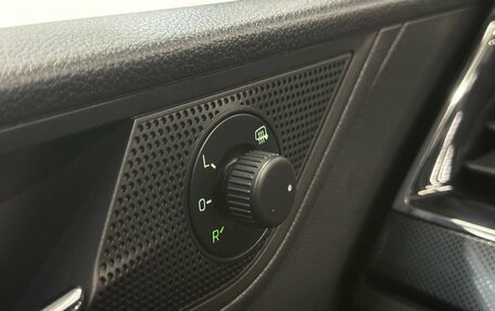 Skoda Rapid II, 2021 год, 1 799 000 рублей, 10 фотография