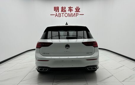 Volkswagen Golf VIII, 2022 год, 1 937 000 рублей, 6 фотография