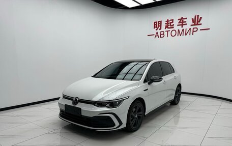 Volkswagen Golf VIII, 2022 год, 1 937 000 рублей, 3 фотография