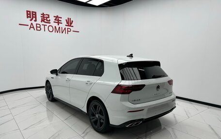 Volkswagen Golf VIII, 2022 год, 1 937 000 рублей, 4 фотография