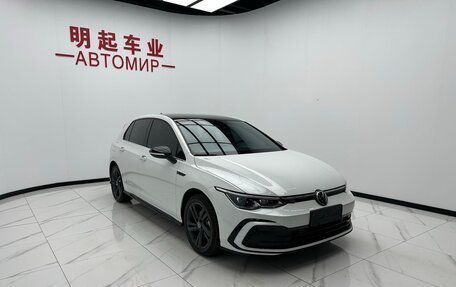 Volkswagen Golf VIII, 2022 год, 1 937 000 рублей, 2 фотография