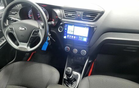 KIA Rio IV, 2017 год, 970 000 рублей, 18 фотография