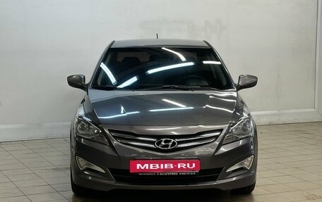 Hyundai Solaris II рестайлинг, 2015 год, 990 000 рублей, 2 фотография
