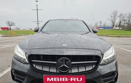 Mercedes-Benz C-Класс, 2018 год, 2 155 000 рублей, 5 фотография
