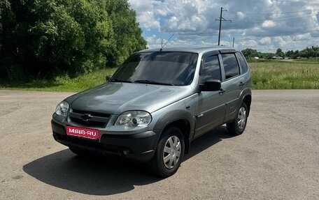 Chevrolet Niva I рестайлинг, 2010 год, 430 000 рублей, 1 фотография