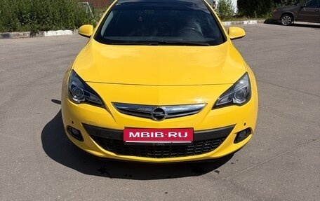 Opel Astra J, 2014 год, 800 000 рублей, 2 фотография