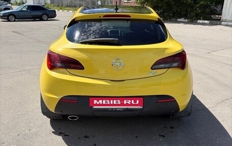 Opel Astra J, 2014 год, 800 000 рублей, 6 фотография