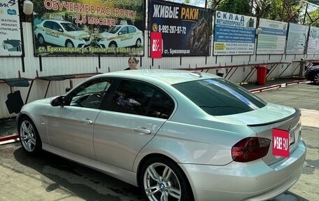 BMW 3 серия, 2006 год, 900 000 рублей, 2 фотография
