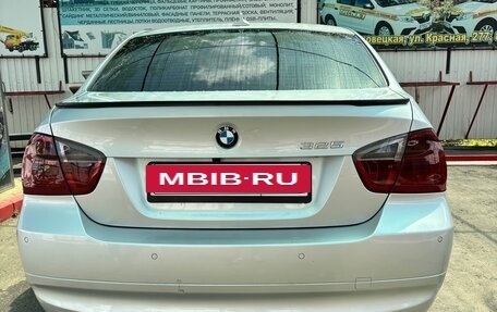 BMW 3 серия, 2006 год, 900 000 рублей, 3 фотография
