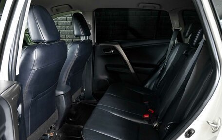 Toyota RAV4, 2013 год, 2 030 000 рублей, 11 фотография