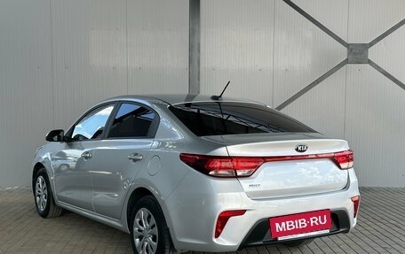 KIA Rio IV, 2020 год, 1 519 000 рублей, 5 фотография