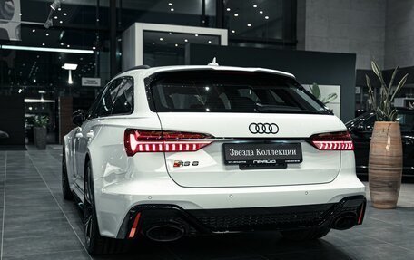 Audi RS 6, 2022 год, 14 490 000 рублей, 3 фотография