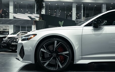 Audi RS 6, 2022 год, 14 490 000 рублей, 2 фотография