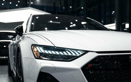 Audi RS 6, 2022 год, 14 490 000 рублей, 5 фотография
