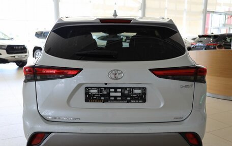 Toyota Highlander, 2026 год, 5 450 000 рублей, 6 фотография