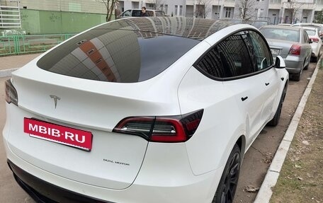 Tesla Model Y I, 2020 год, 3 800 000 рублей, 5 фотография