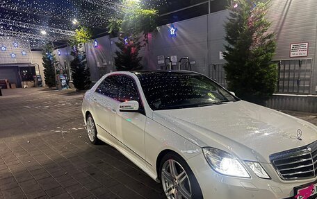 Mercedes-Benz E-Класс, 2010 год, 1 800 000 рублей, 4 фотография