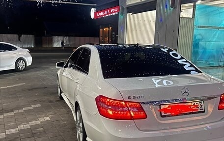 Mercedes-Benz E-Класс, 2010 год, 1 800 000 рублей, 7 фотография