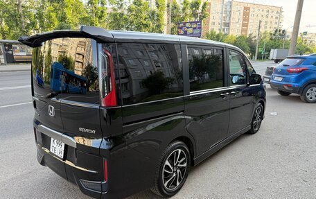 Honda Stepwgn IV, 2019 год, 2 490 000 рублей, 8 фотография