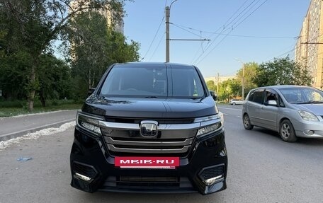 Honda Stepwgn IV, 2019 год, 2 490 000 рублей, 10 фотография