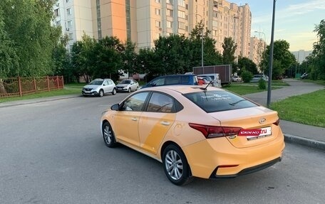 Hyundai Solaris II рестайлинг, 2017 год, 700 000 рублей, 11 фотография
