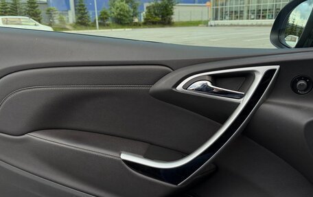 Opel Astra J, 2013 год, 920 000 рублей, 11 фотография