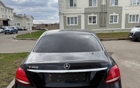 Mercedes-Benz E-Класс, 2018 год, 1 460 000 рублей, 5 фотография