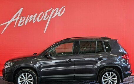 Volkswagen Tiguan I, 2016 год, 1 299 000 рублей, 2 фотография